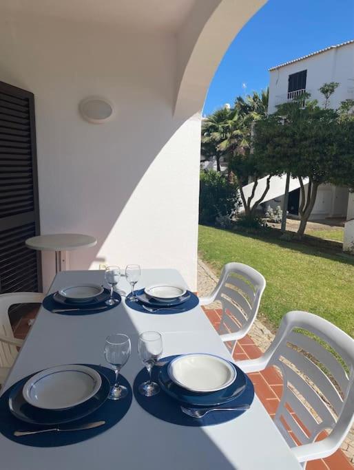 Апартаменты Albufeira Sao Rafael Family Apartament Экстерьер фото