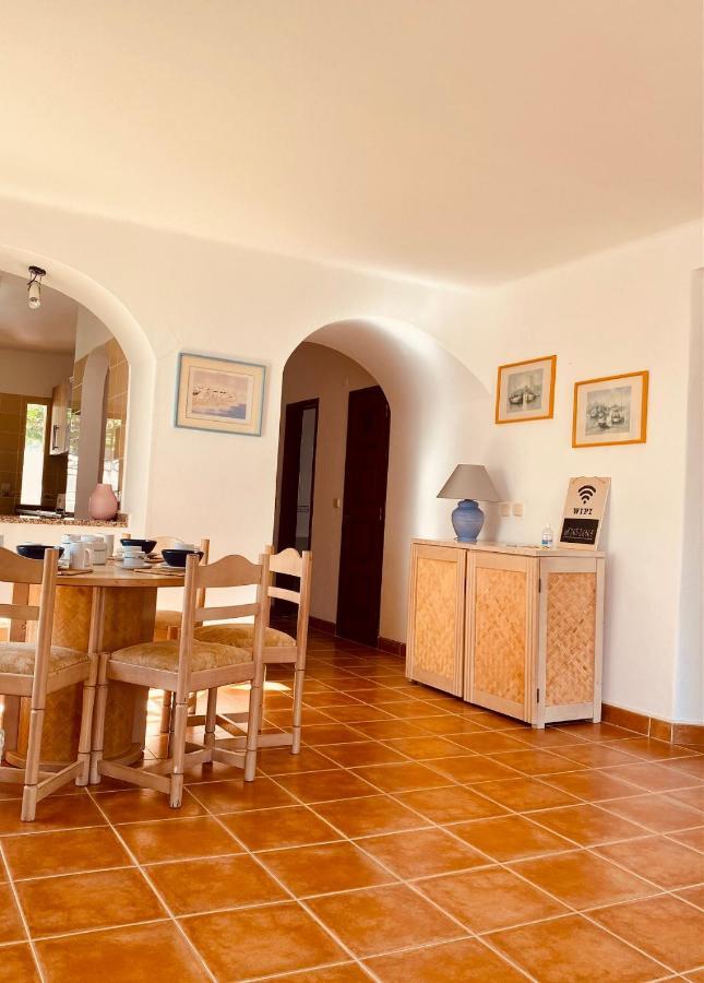 Апартаменты Albufeira Sao Rafael Family Apartament Экстерьер фото